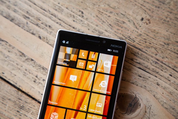 Das Smartphone wird mit Windows Phone 8.1 ausgeliefert. (Bild: Fabian Hamacher/Golem.de)